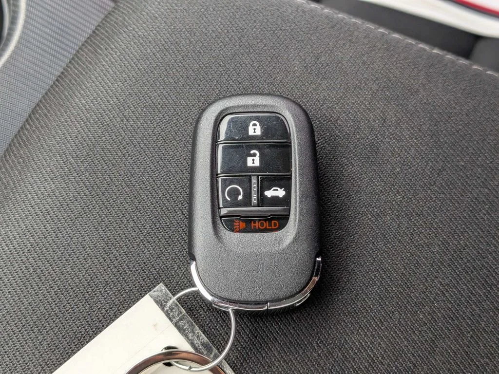Used 2023  Honda Sport image 29