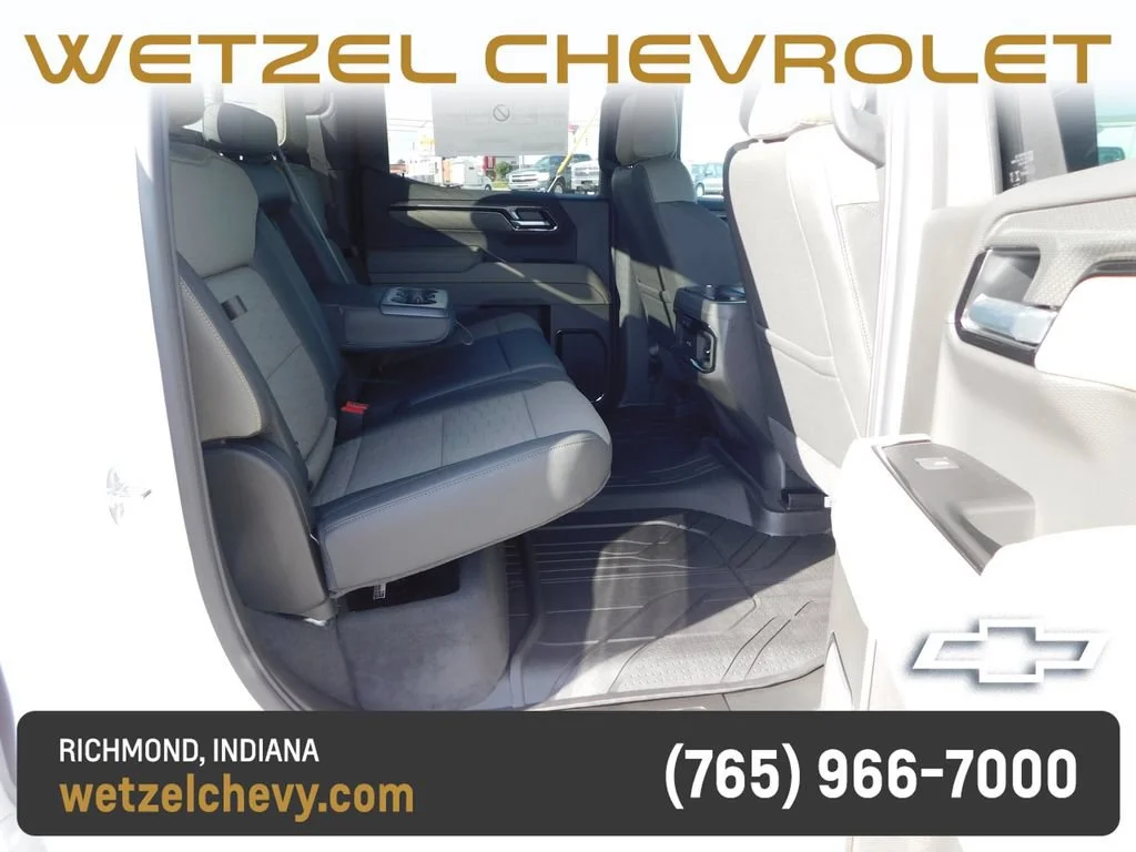 New 2026 Summit White Chevrolet ZR2 image 28