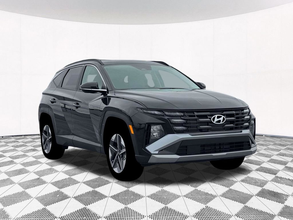 New 2026 Black Hyundai SEL Premium image 17