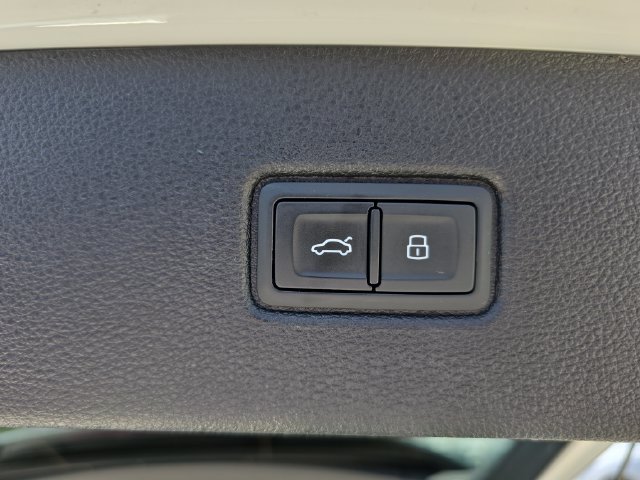 Used 2021 White Audi 45 Premium Plus image 17