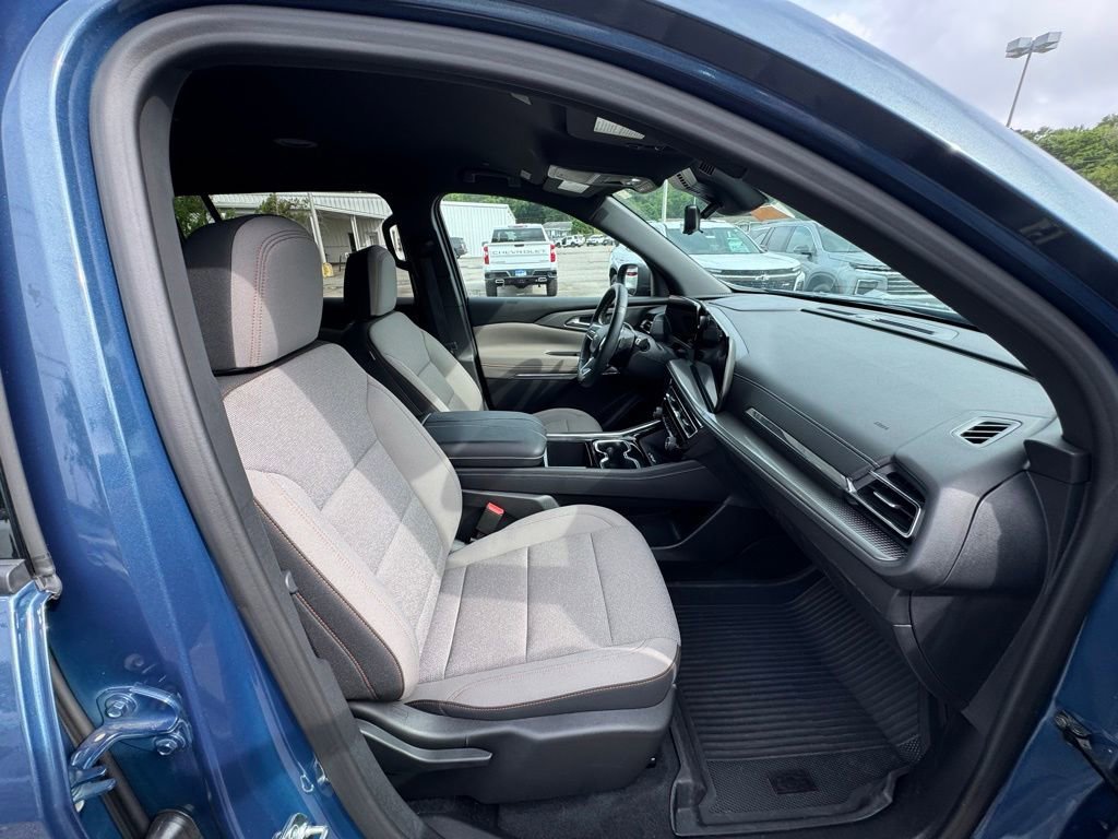 2026 Chevrolet Traverse LT - Photo 15