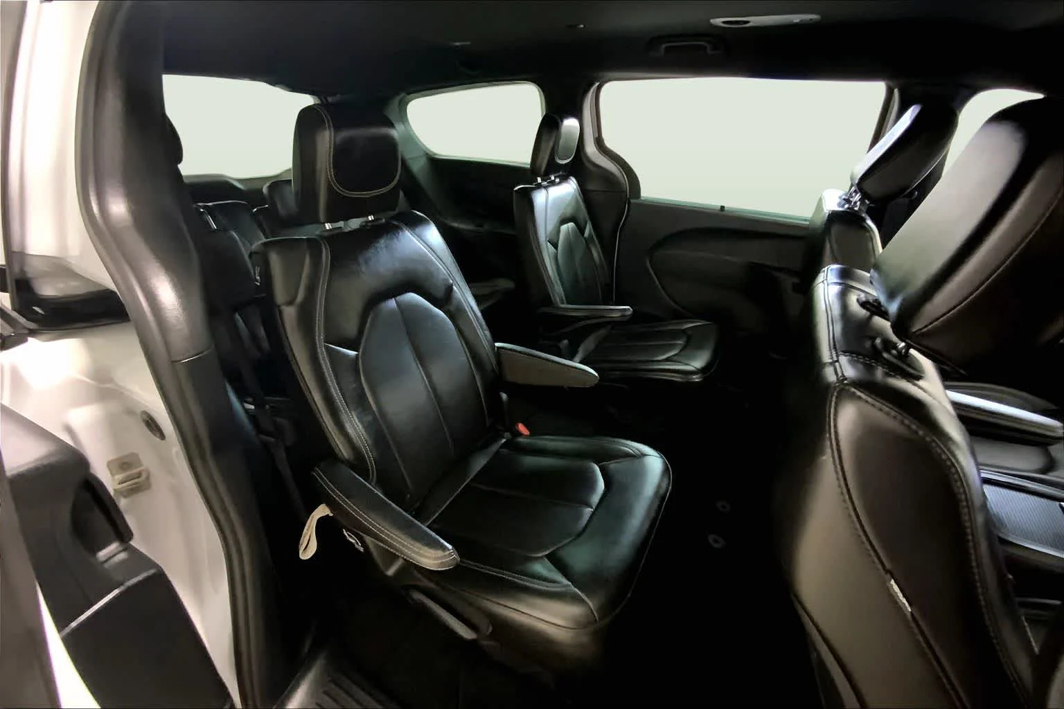 2023 Chrysler Pacifica Touring L - Photo 33