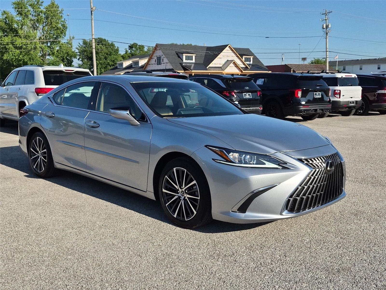 Used 2025 Iridium Lexus ES 350 image 7