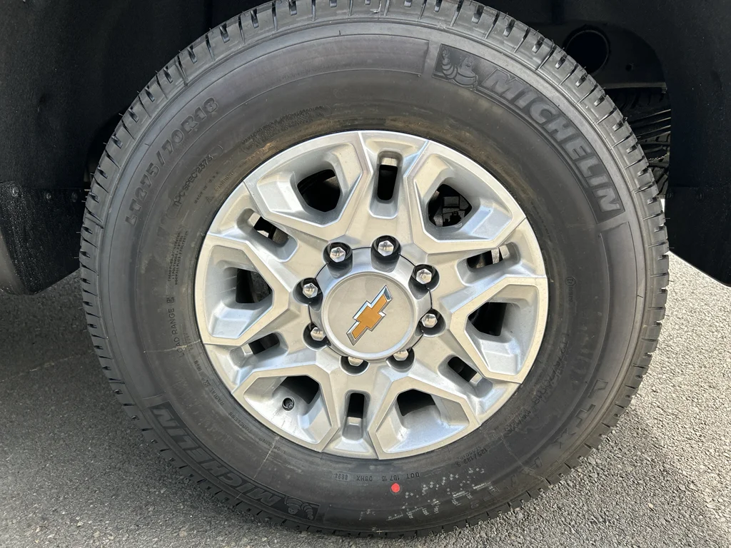 2026 Chevrolet Silverado 2500 HD LTZ - Photo 9