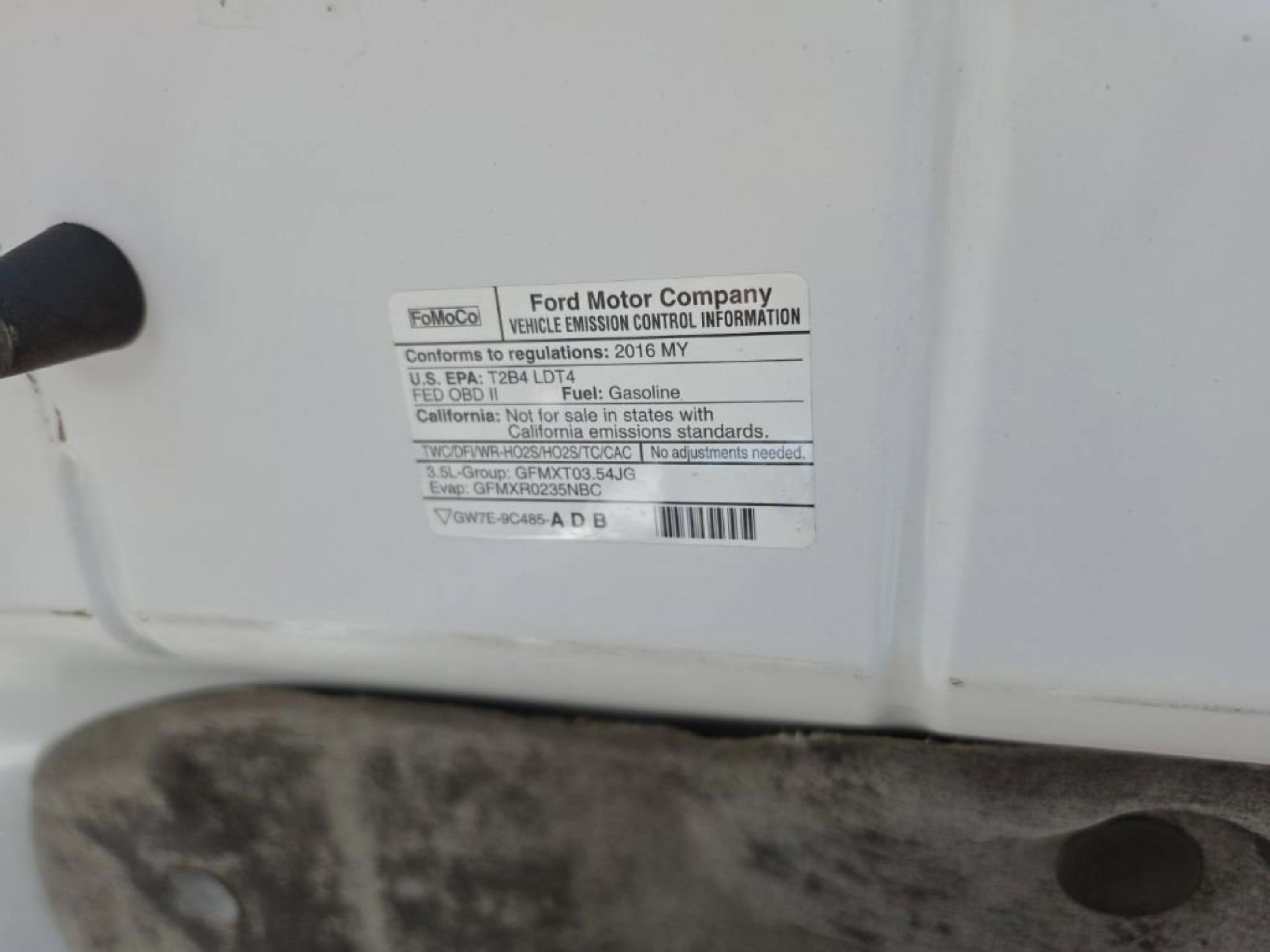 Used 2016 White Ford LARIAT image 10