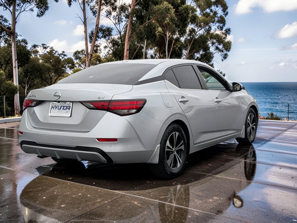 2022 Nissan Sentra SV - Photo 5