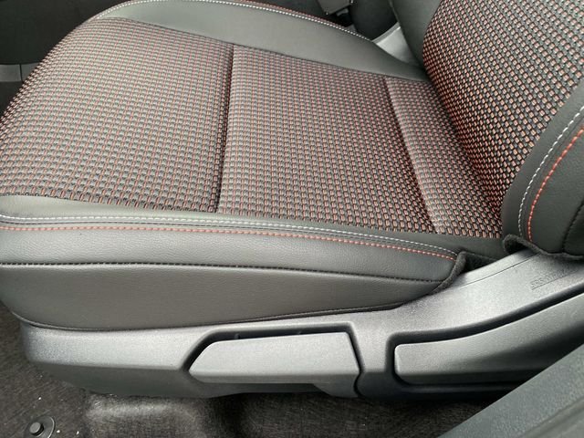 2026 Nissan KICKS SR AWD - Photo 8