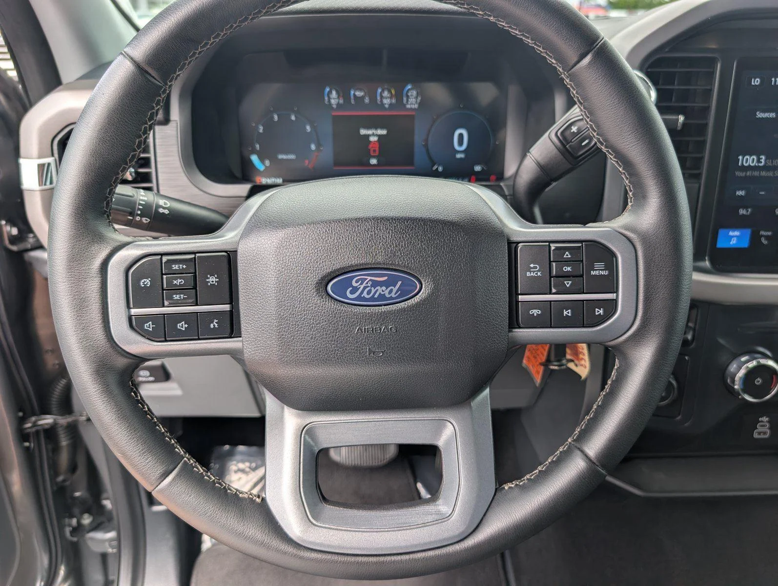 Used 2025 Carbonized Gray Ford XLT image 24