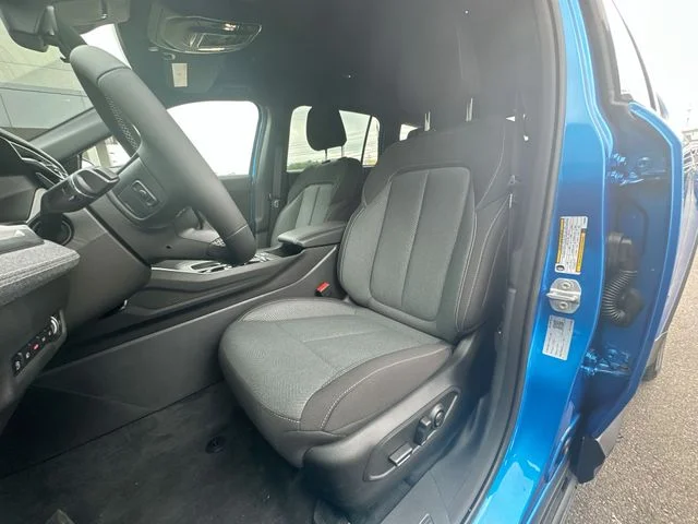 New 2026 Hydro Blue Pearlcoat Jeep Laredo image 13