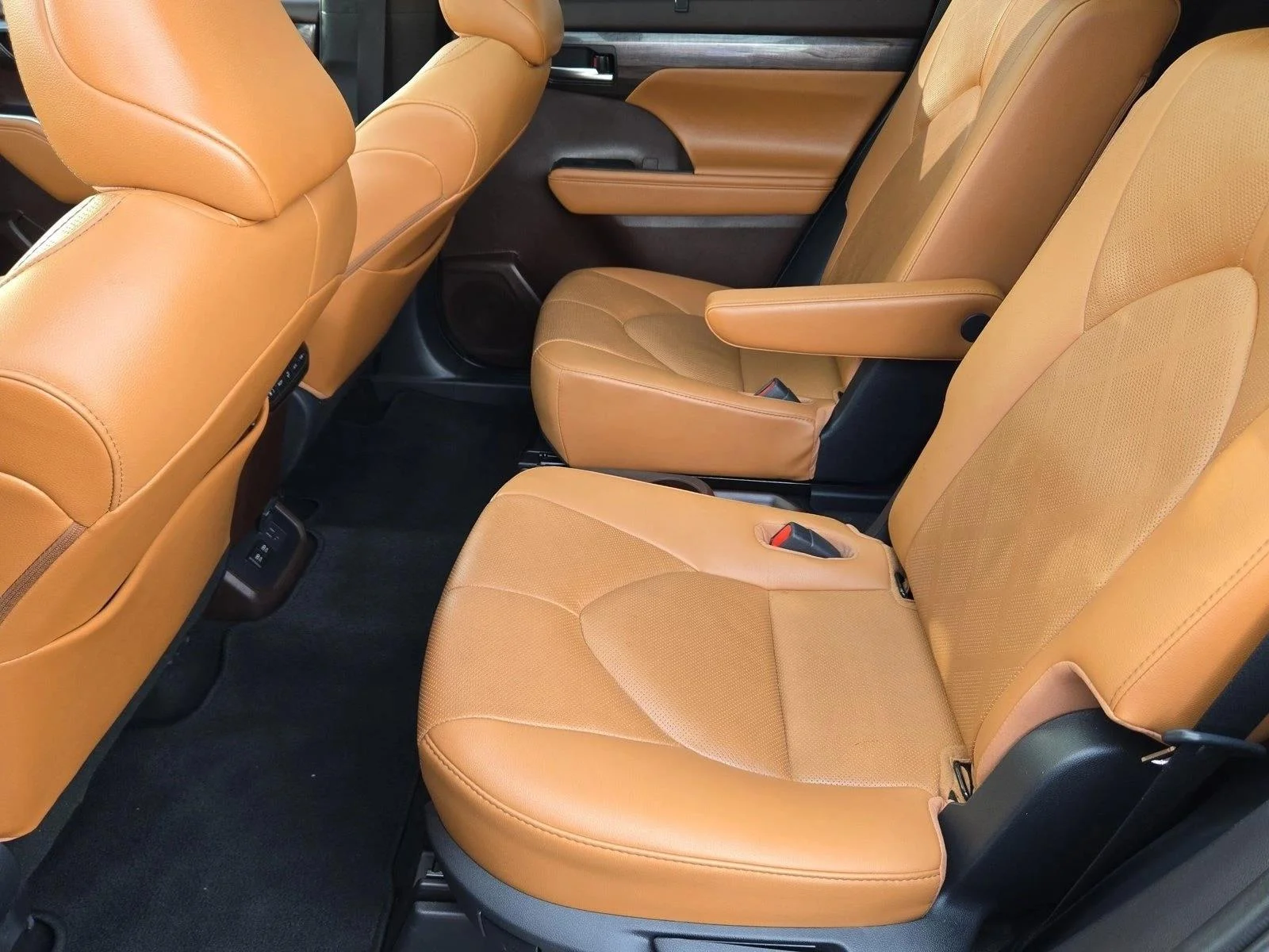 Used 2021 Blueprint Toyota Platinum image 20