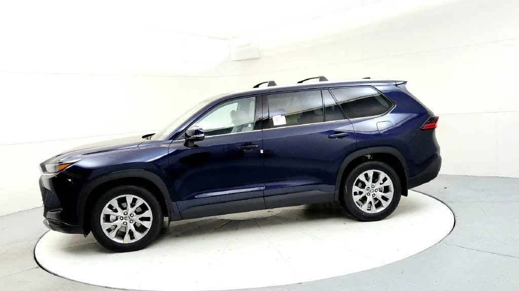 New 2026 Blueprint Toyota Limited image 3