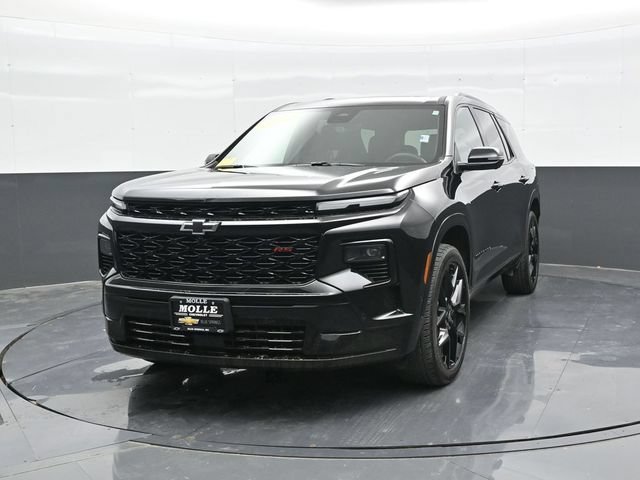 Used 2024 Chevrolet Traverse RS with VIN 1GNEVLKS8RJ143221 for sale in Kansas City