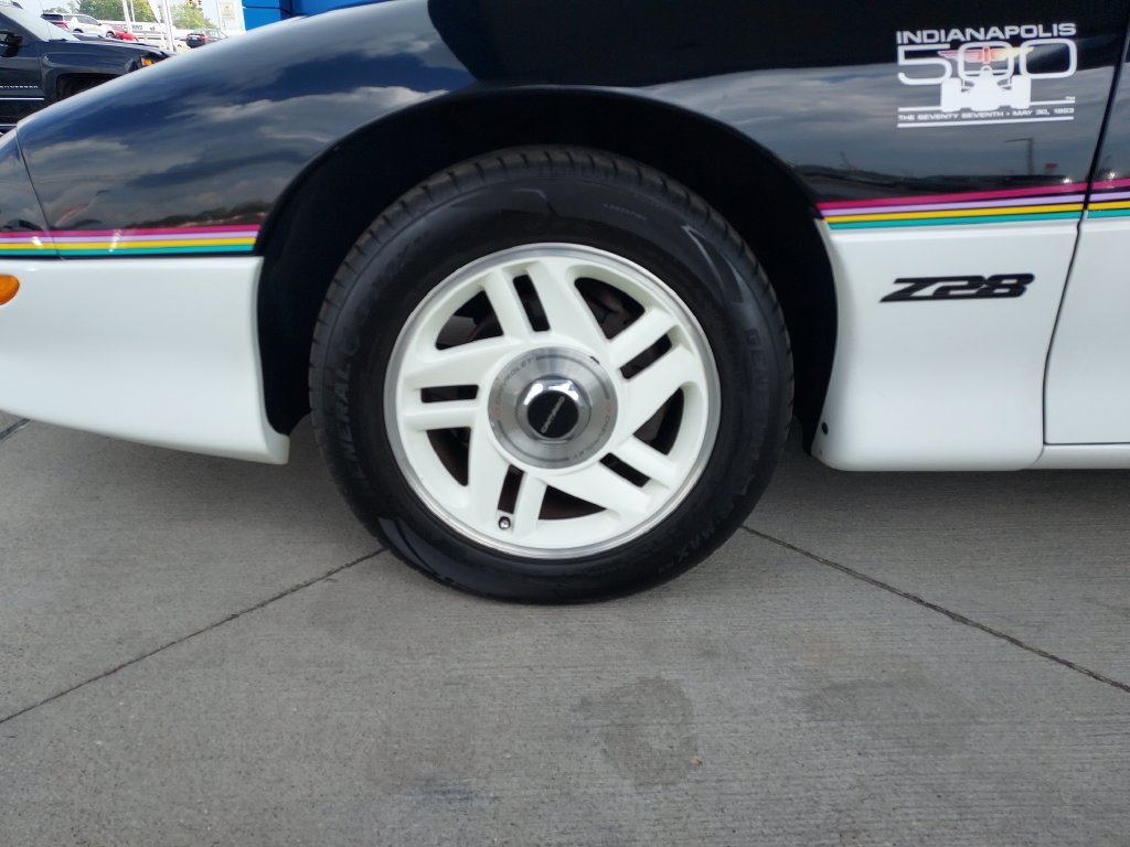 Used 1993 Black Chevrolet Z28 image 10