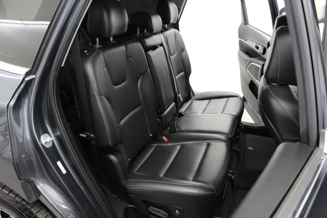 Used 2022 Gravity Gray Kia LX image 19