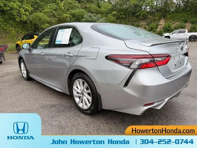 Used 2024 Gray Toyota SE image 7