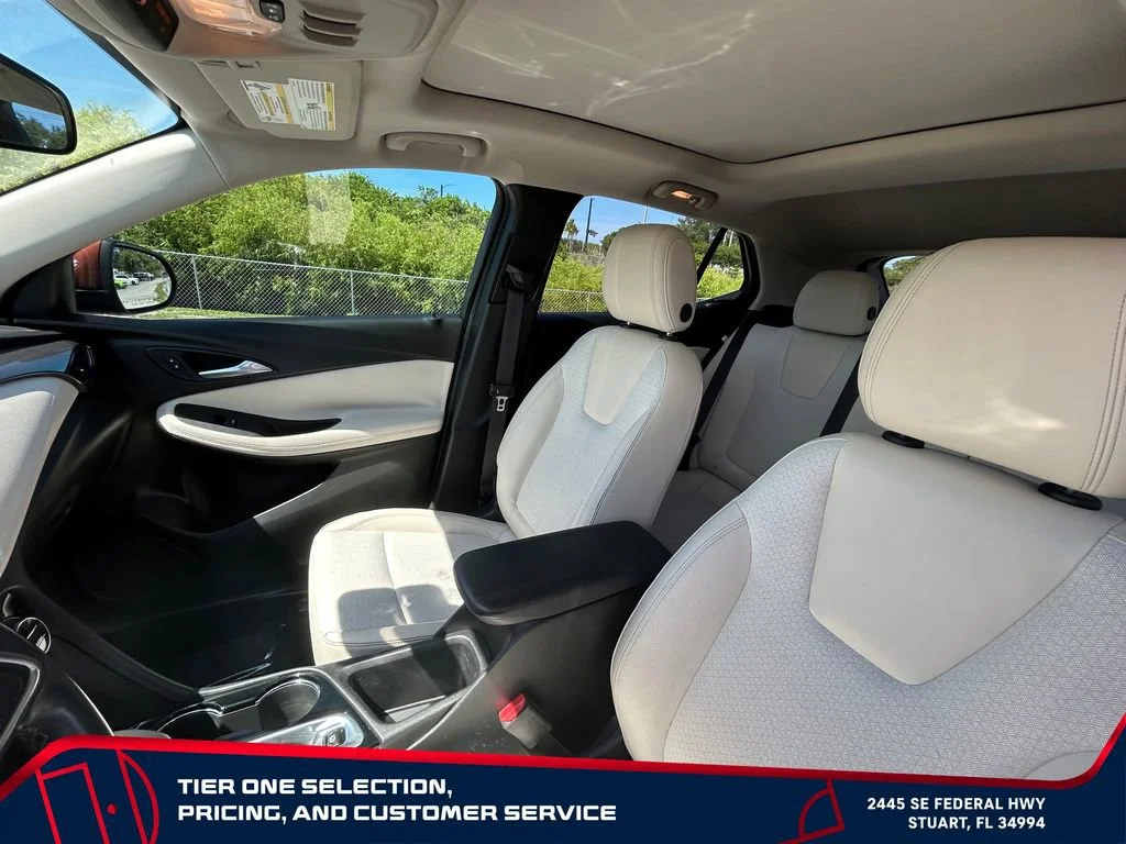 Used 2020 BURNISHED BRONZE METALLIC Buick Select image 13