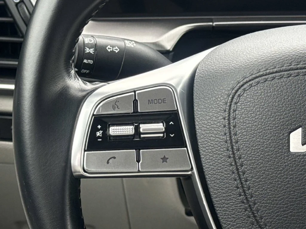 Used 2024 Gray Kia S image 13