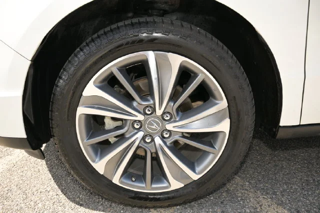 Certified Used 2017 White Diamond Pearl Acura 3.5L image 9