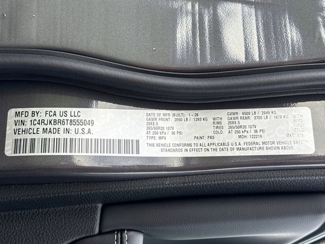 New 2026 Baltic Gray Metallic Clearcoat Jeep Limited image 30