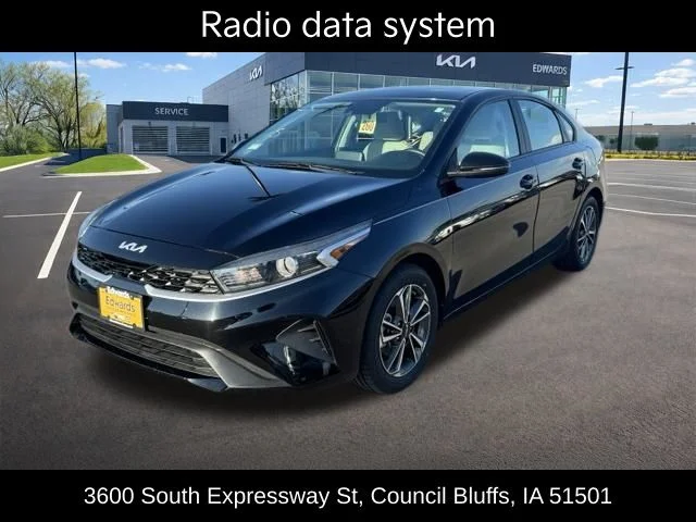 Certified Used 2023 Black Kia LXS image 9