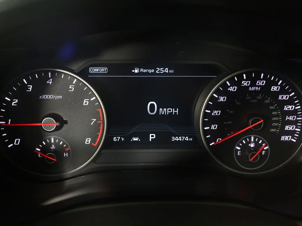 Used 2019 White Kia GT2 image 49