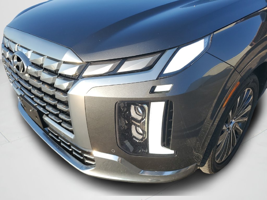Used 2024 Gray Hyundai Calligraphy image 26