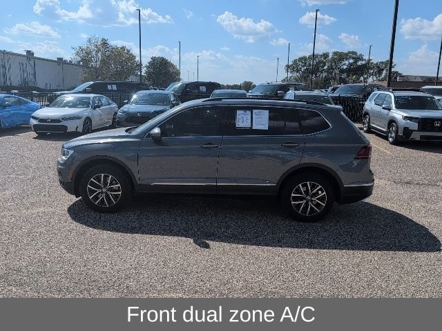 Used 2020 Gray Volkswagen 2.0T SE image 3