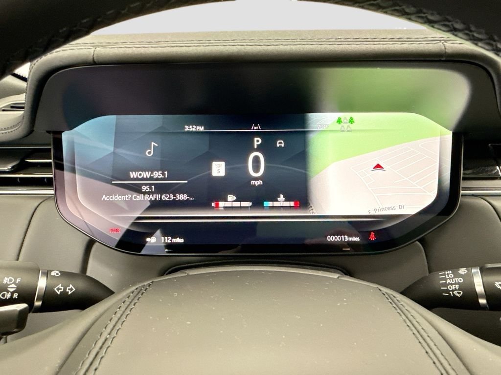 New 2026 Carpathian Gray Premium Metallic Land Rover SE image 33