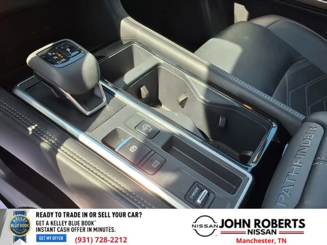 Used 2024 Beige Nissan Platinum image 30