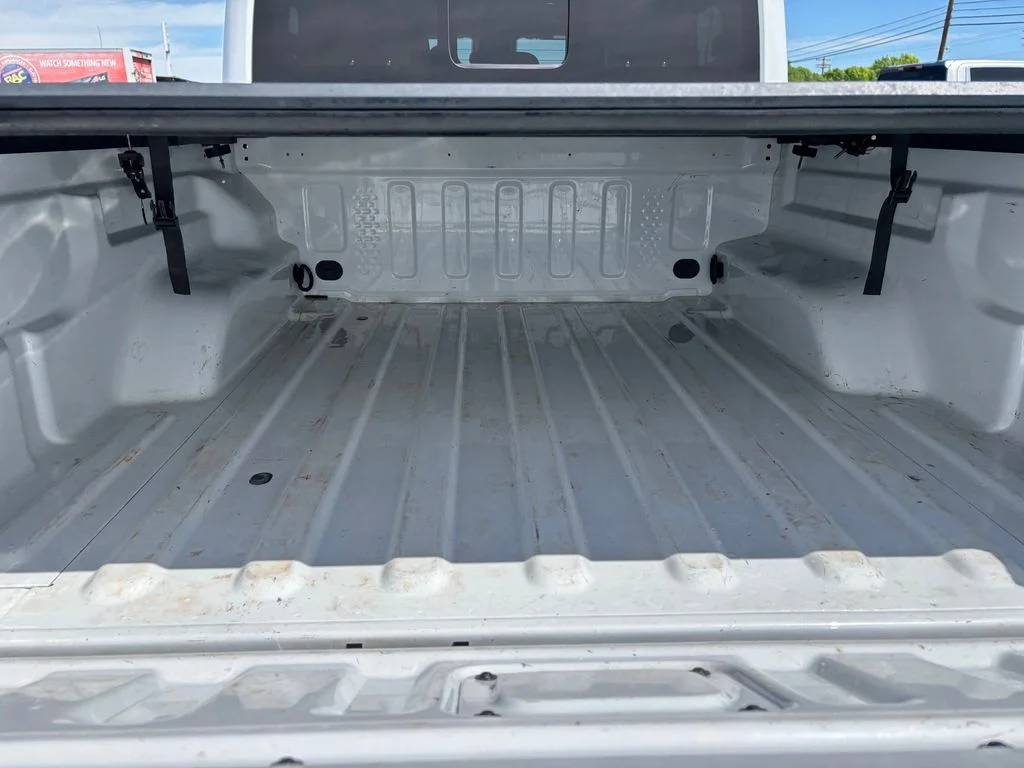 Used 2024 White Jeep Texas Trail image 26