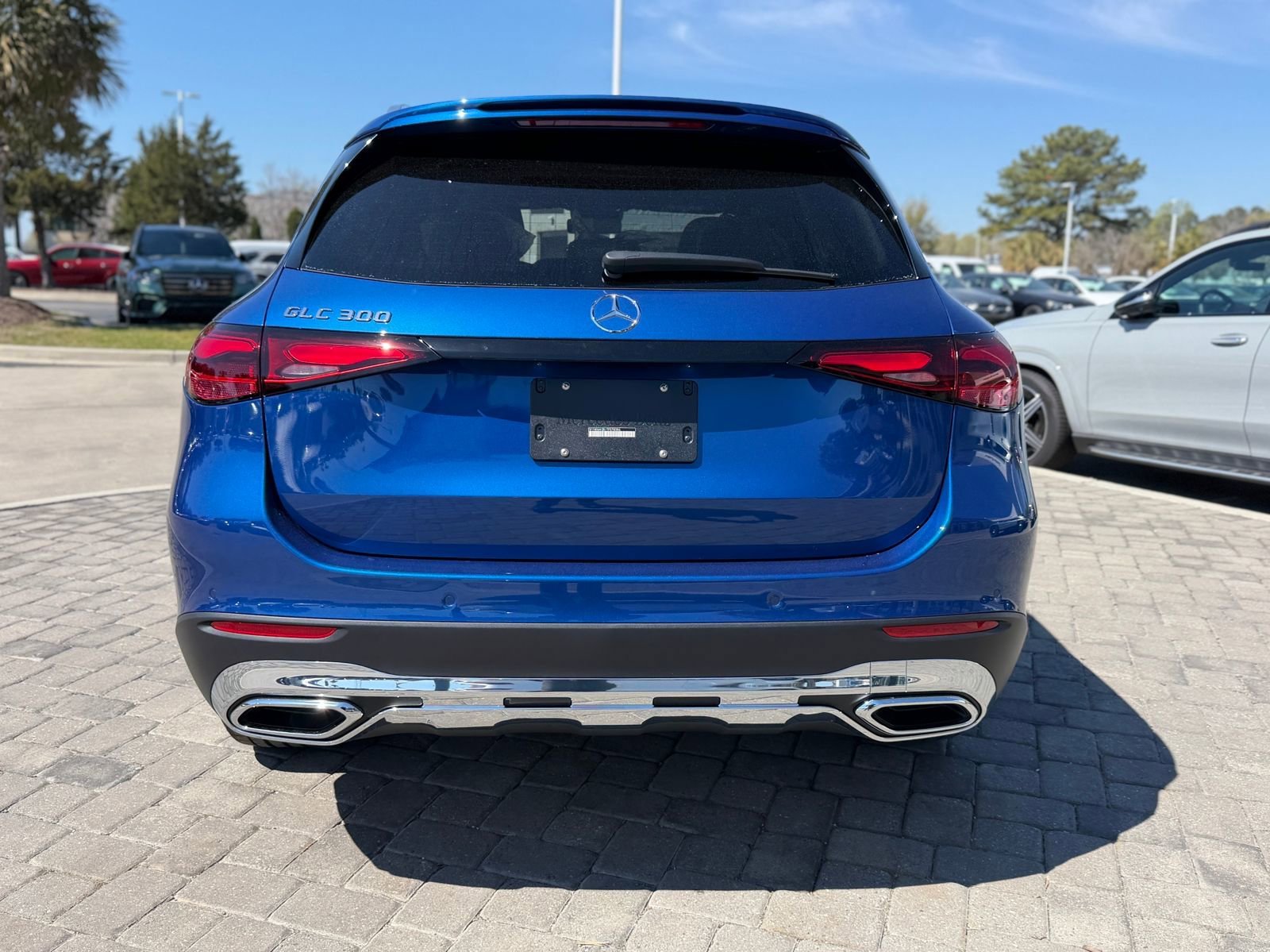 New 2026 Starling Blue Metallic Mercedes-Benz GLC 300 image 33