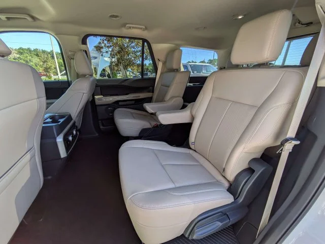 Used 2024 White Metallic Ford XLT image 14
