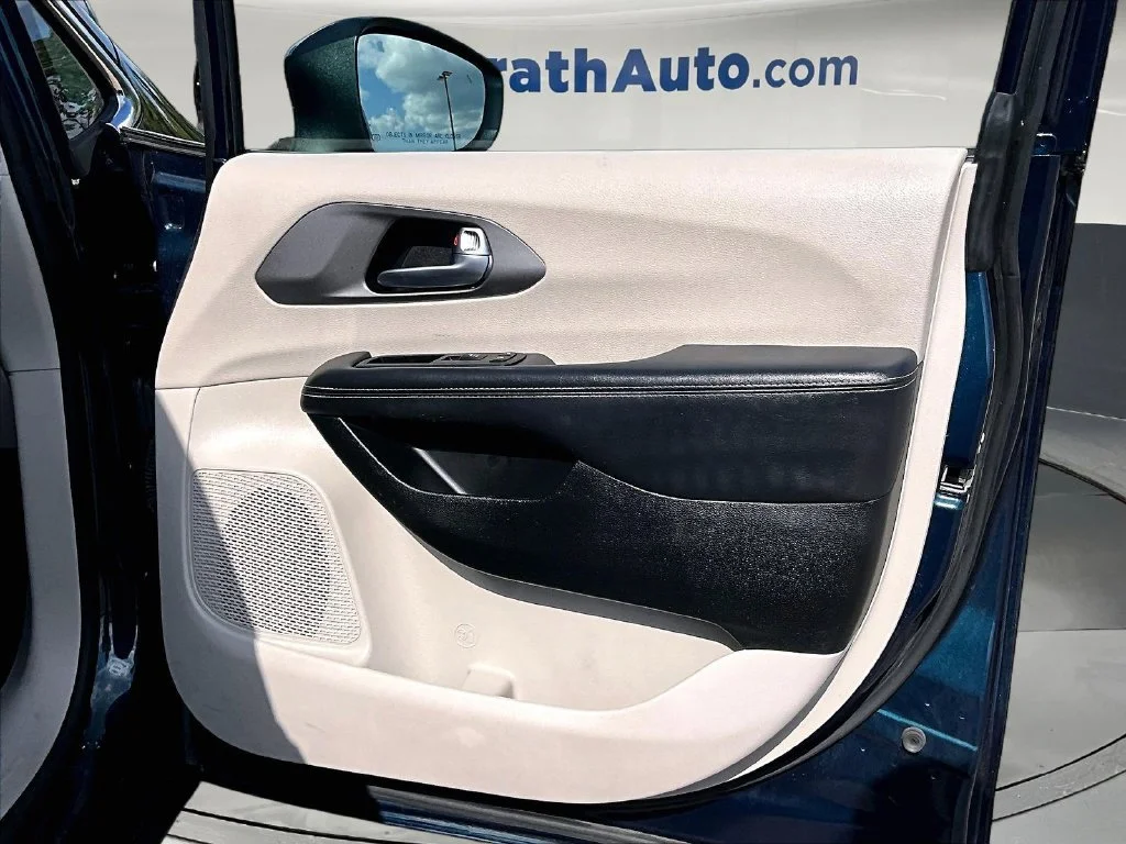Used 2023 Blue Chrysler Touring L image 32