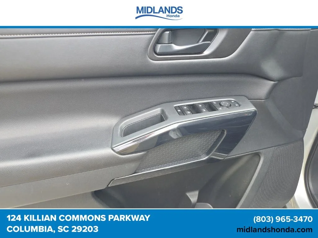 Used 2024 Brilliant Silver Metallic Nissan SV image 12