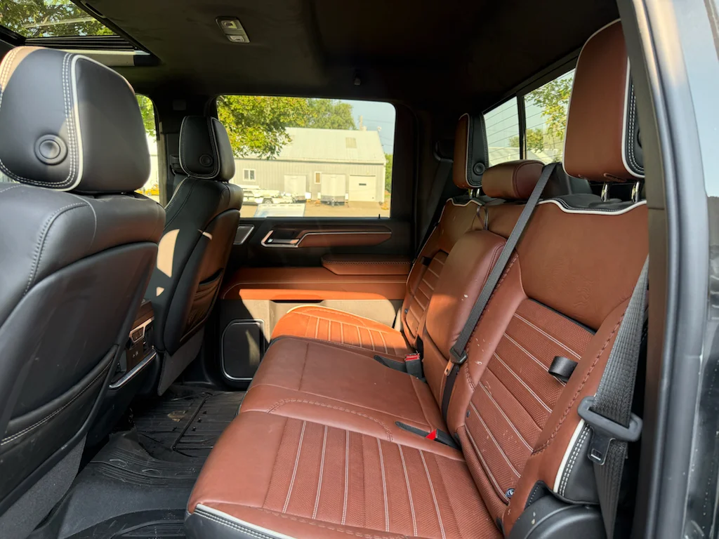 Used 2026 Onyx Black GMC Denali Ultimate image 11