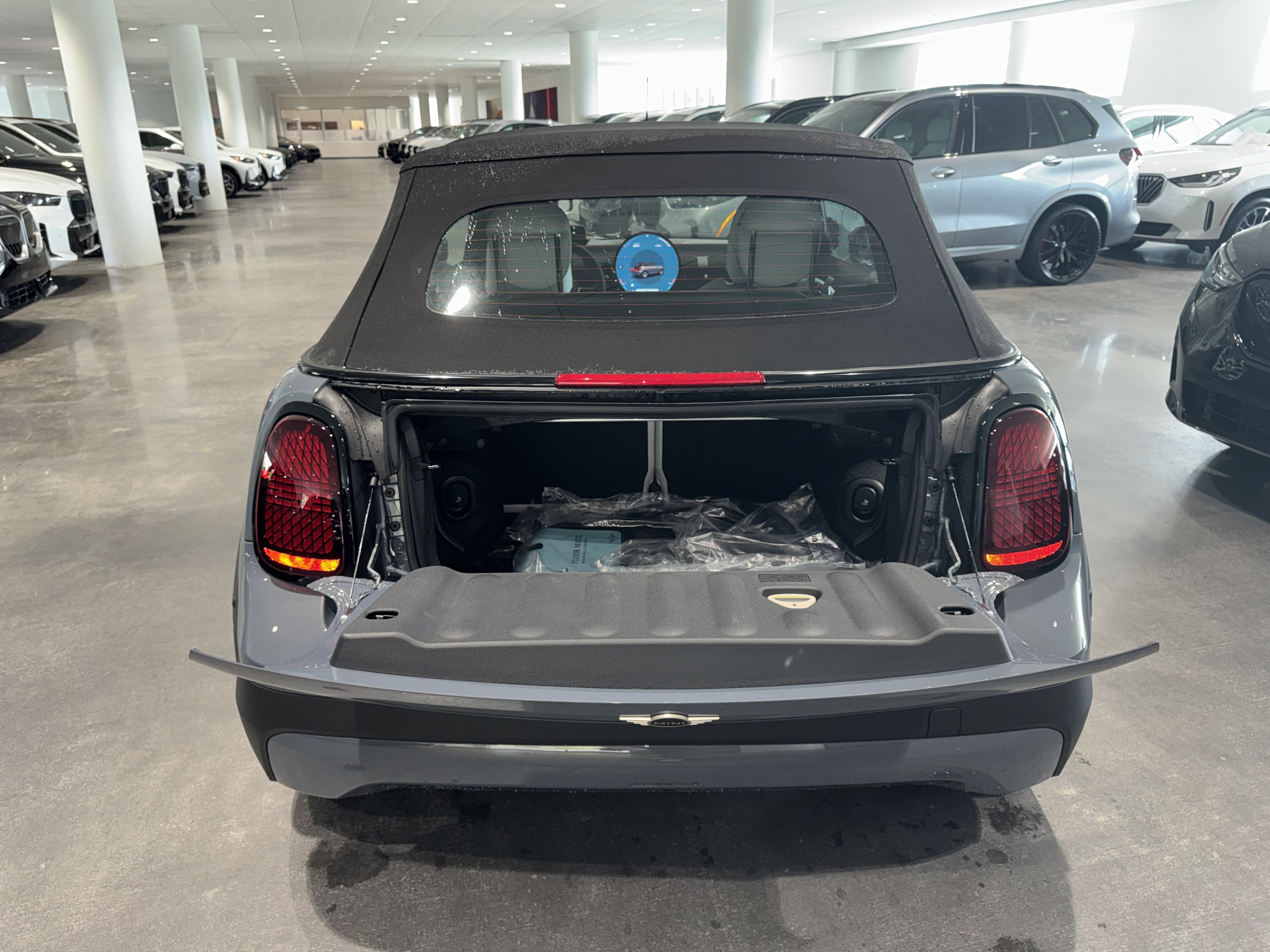 2026 MINI Convertible S - Photo 11