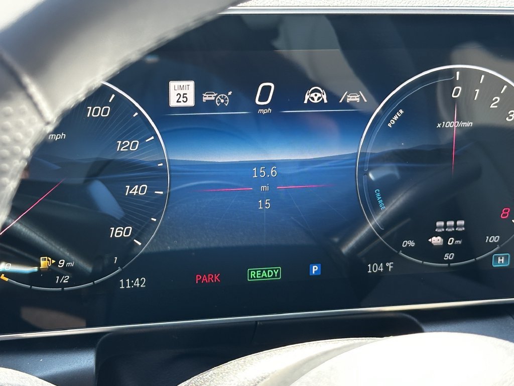 New 2027 MANUFAKTUR Alpine Grey Mercedes-Benz GLC 350e image 67