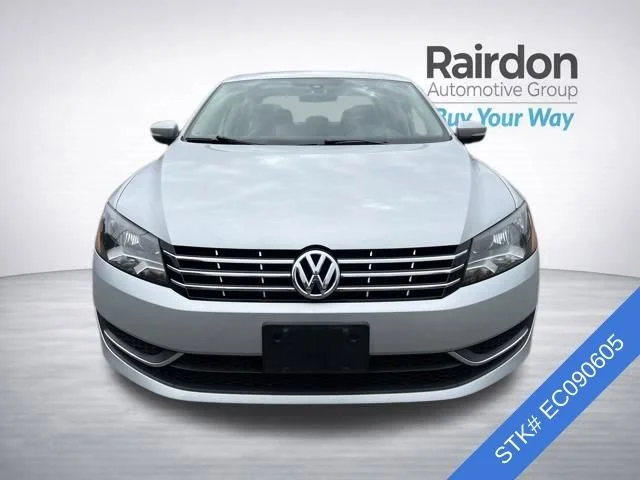 Used 2014 Reflex Silver Metallic Volkswagen TDI SE w/Sunroof image 2