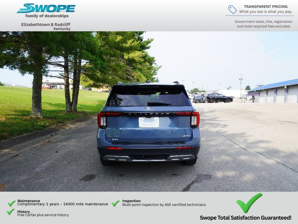 Used 2025 Vapor Blue Metallic Ford Active image 4