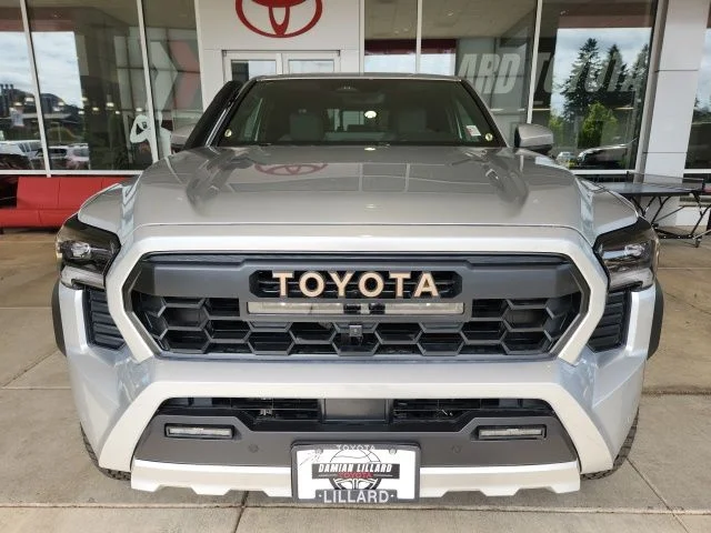 New 2026 Celestial Silver Metallic Toyota Trailhunter image 5