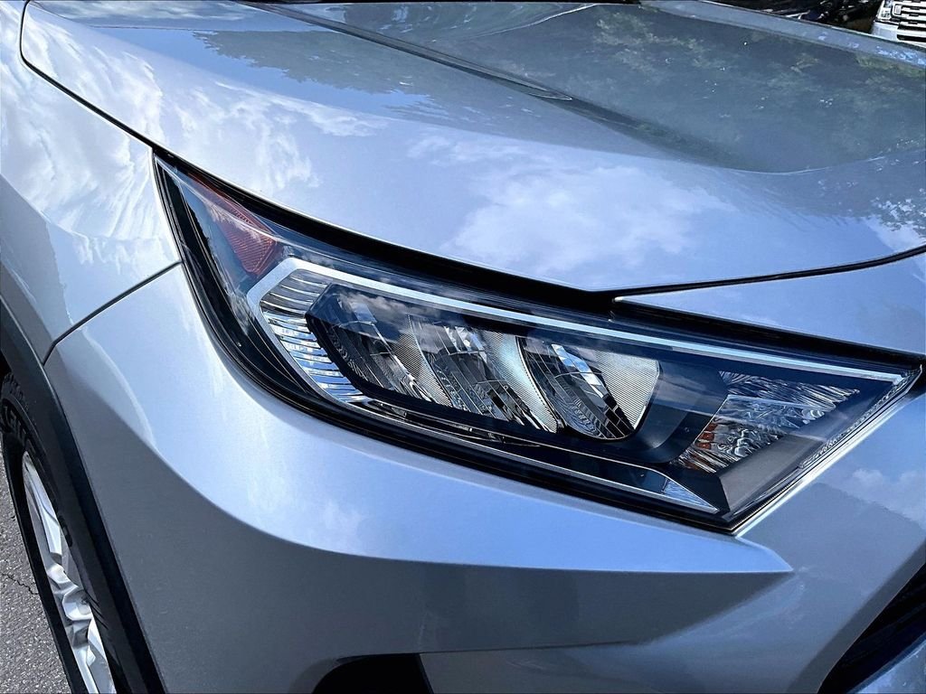 Used 2020 Silver Sky Metallic Toyota XLE image 32