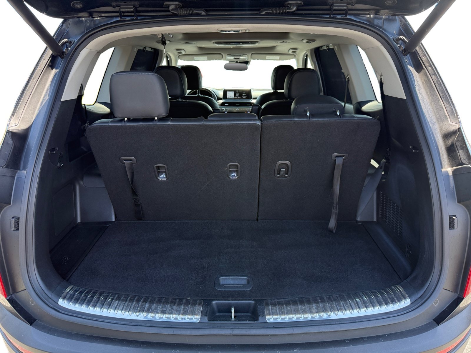 Used 2021 Ebony Black Kia SX image 17
