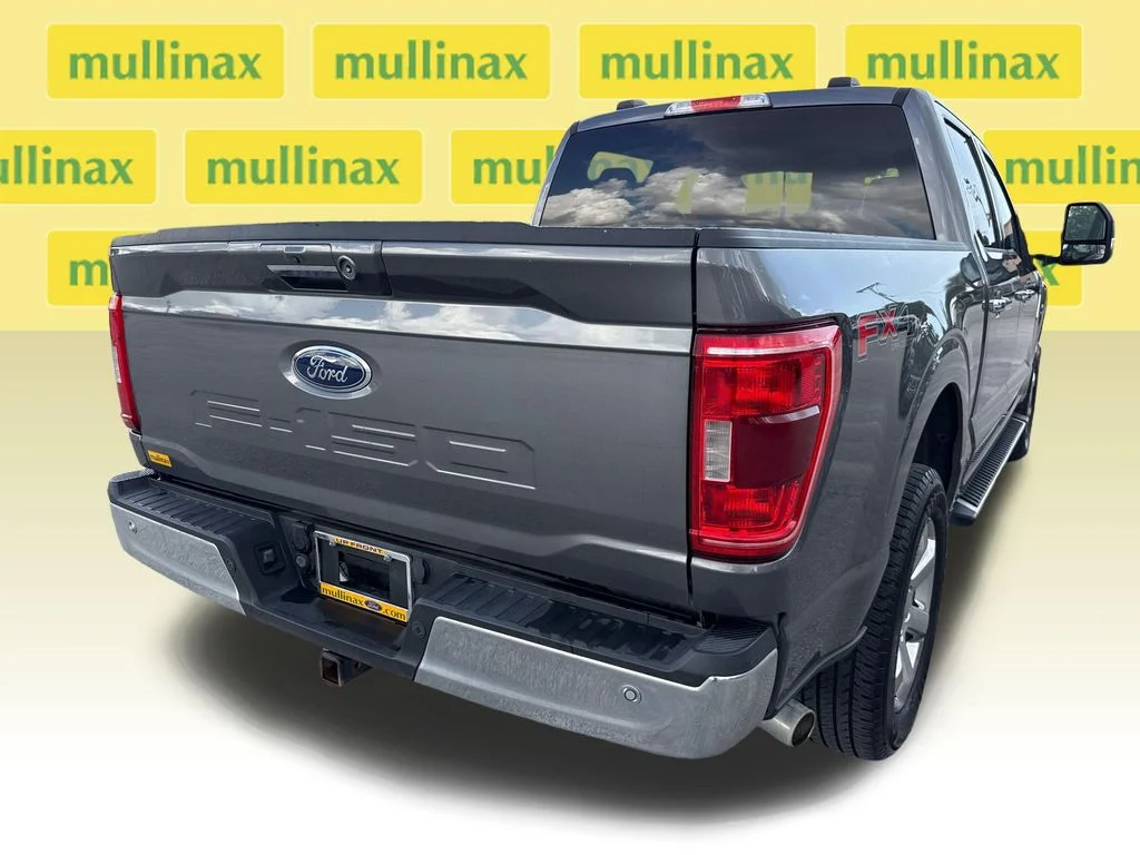 Used 2022 Gray Ford XLT image 4