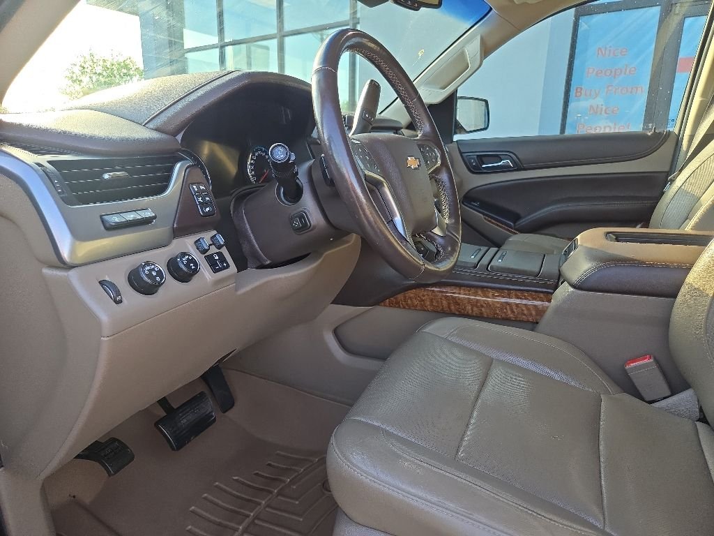 Used 2018 Gray Chevrolet Premier image 38