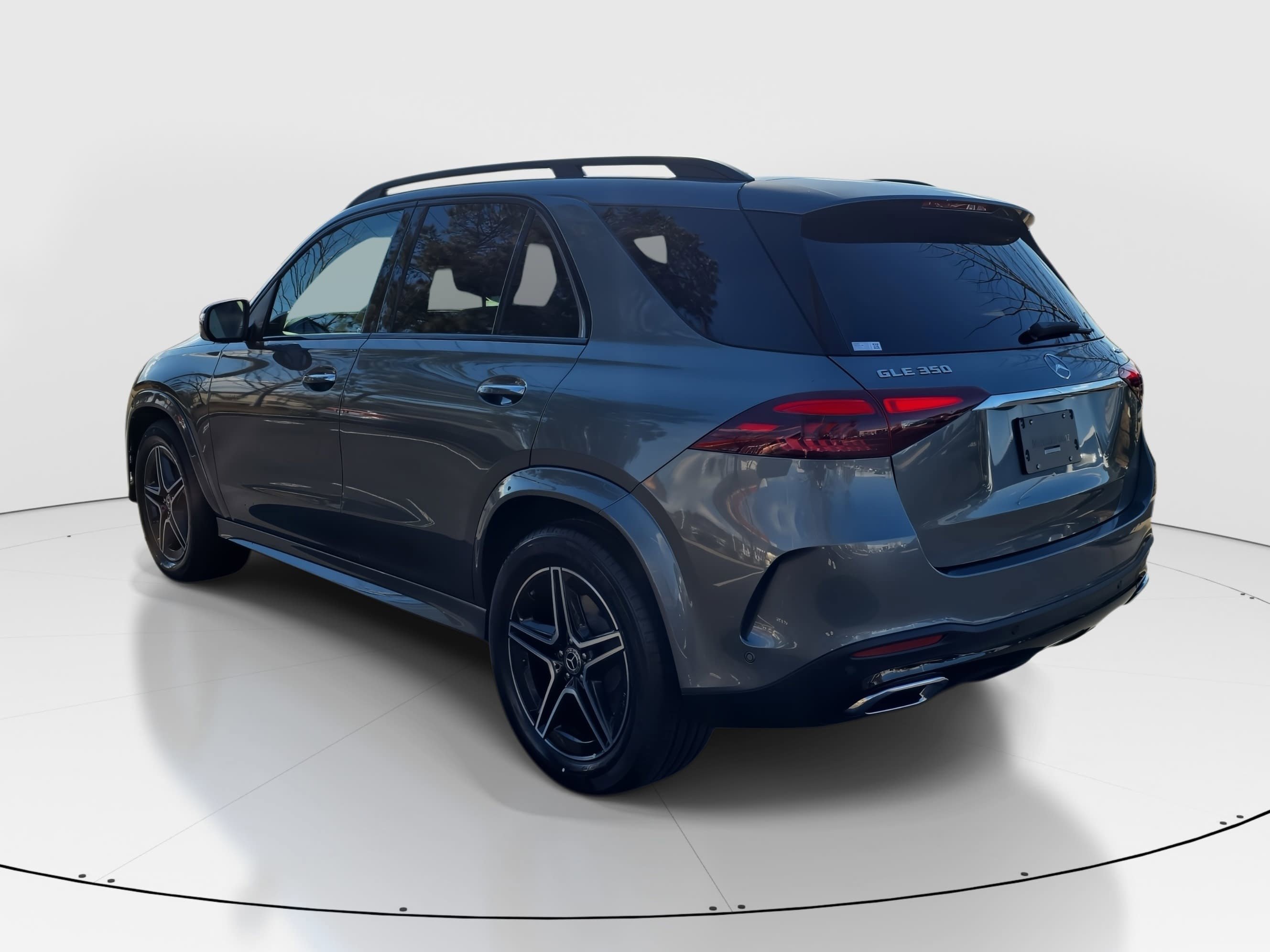New 2026 Selenite Grey Metallic Mercedes-Benz GLE350 image 7