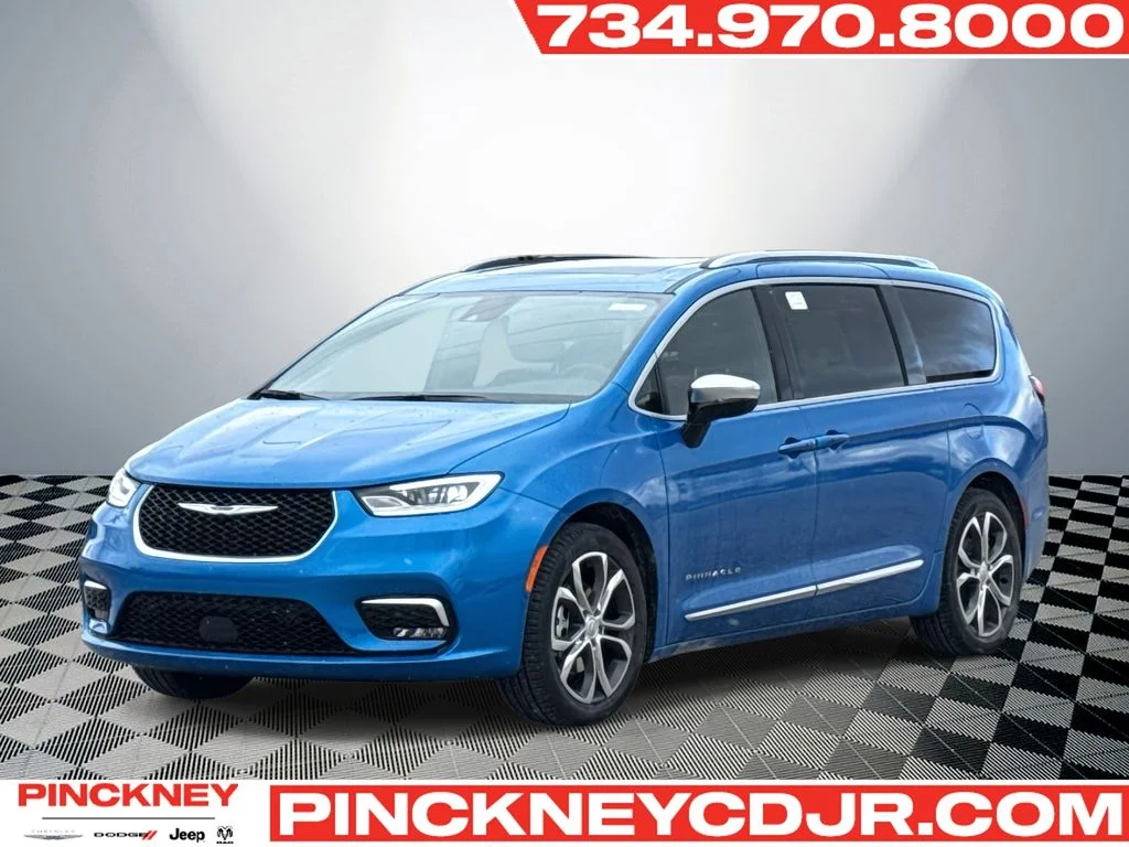 2026 Chrysler Pacifica Pinnacle's photo