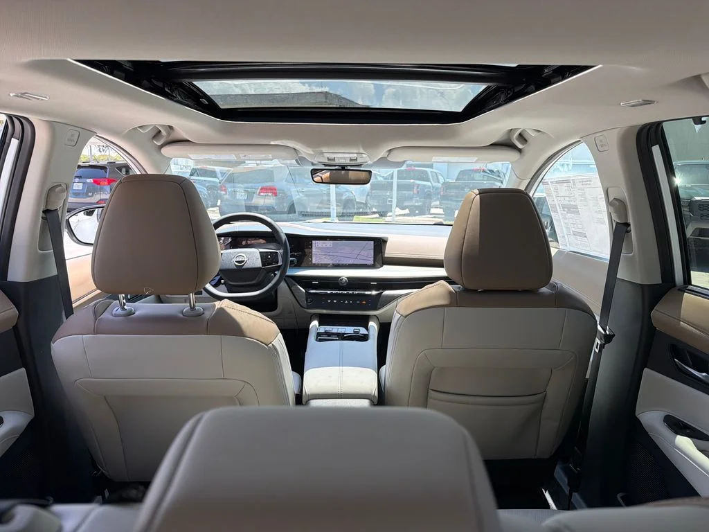 New 2026 Everest White Pearl TriCoat / Super Black Two-tone Nissan Platinum image 35
