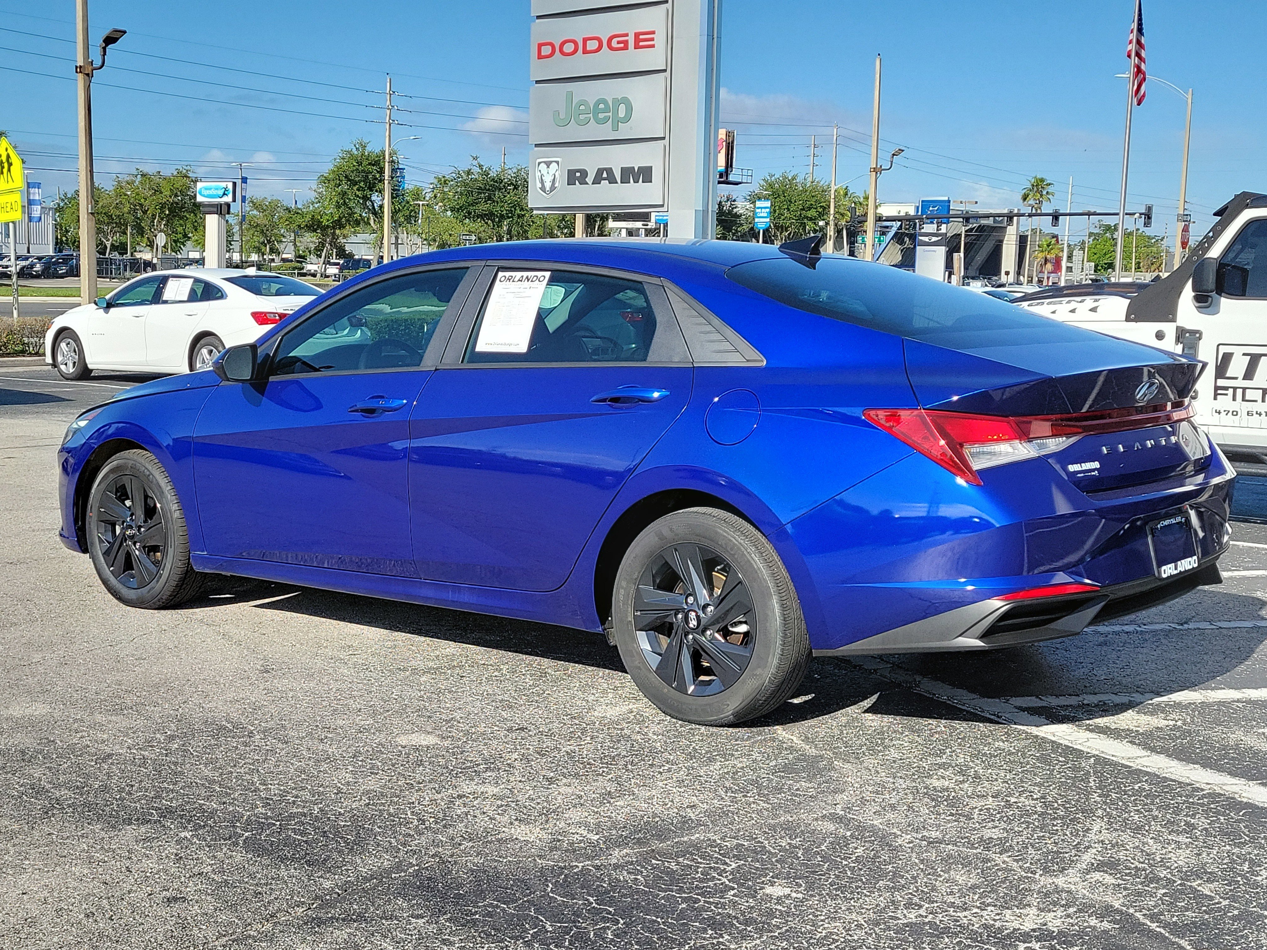 Used 2023 Intense Blue Hyundai SEL image 5