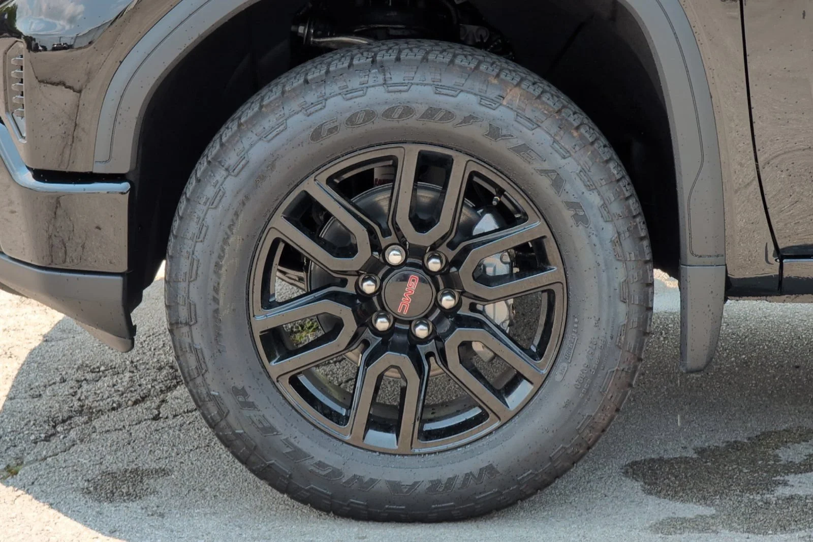 New 2026 Onyx Black GMC Elevation image 26