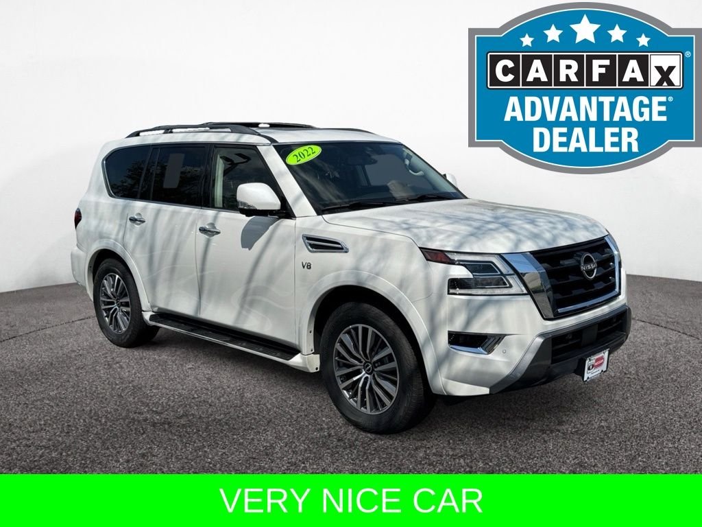 Used 2022 White Nissan SL image 1
